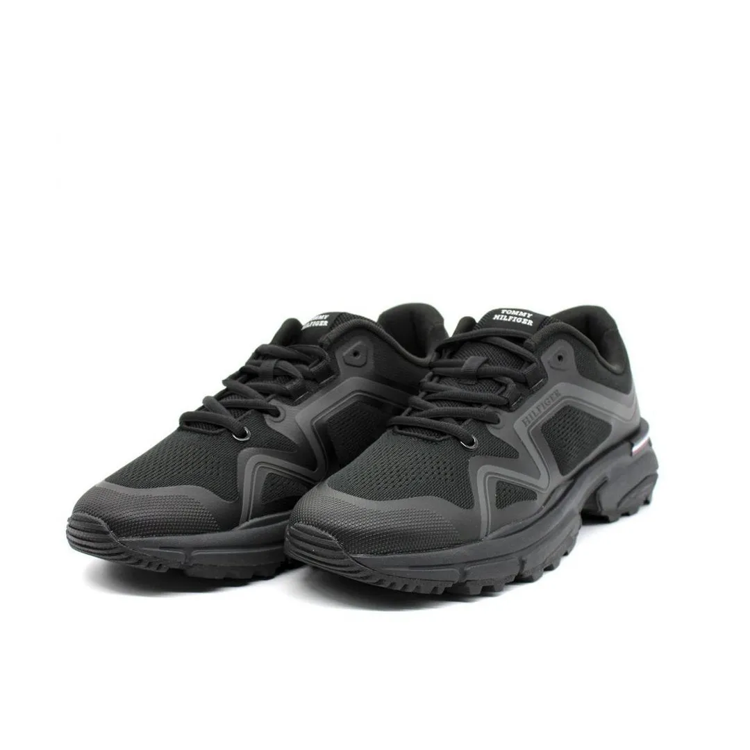 M Runner Tech Knit