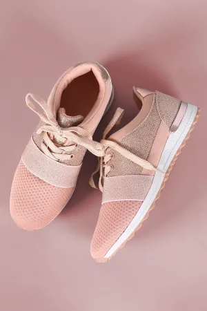 Qupid Glitter Accent Low Top Lace Up Sneaker