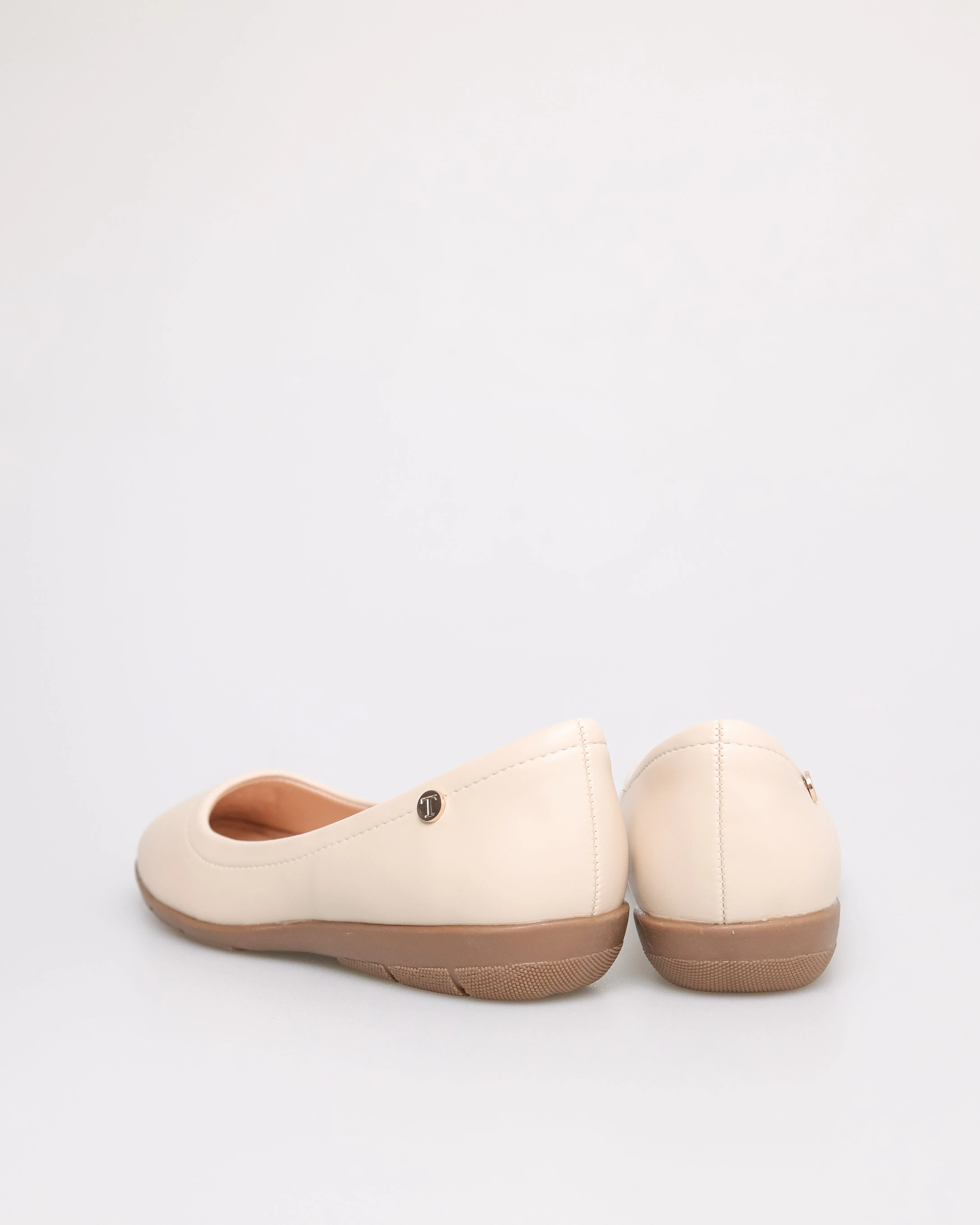 Tomaz NN226 Ladies Square Toe Ballerinas (Cream)